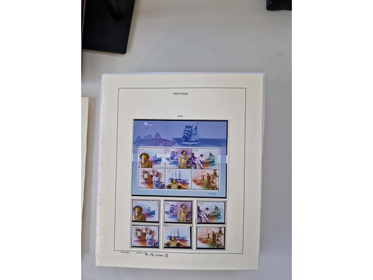 Portugal and Azores/Madeira: 1924/2021, unused and mint never hinged collection including souvenir sheets and booklets on the