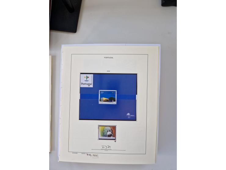 Portugal and Azores/Madeira: 1924/2021, unused and mint never hinged collection including souvenir sheets and booklets on the