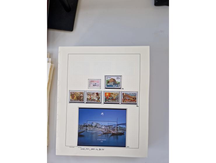 Portugal and Azores/Madeira: 1924/2021, unused and mint never hinged collection including souvenir sheets and booklets on the