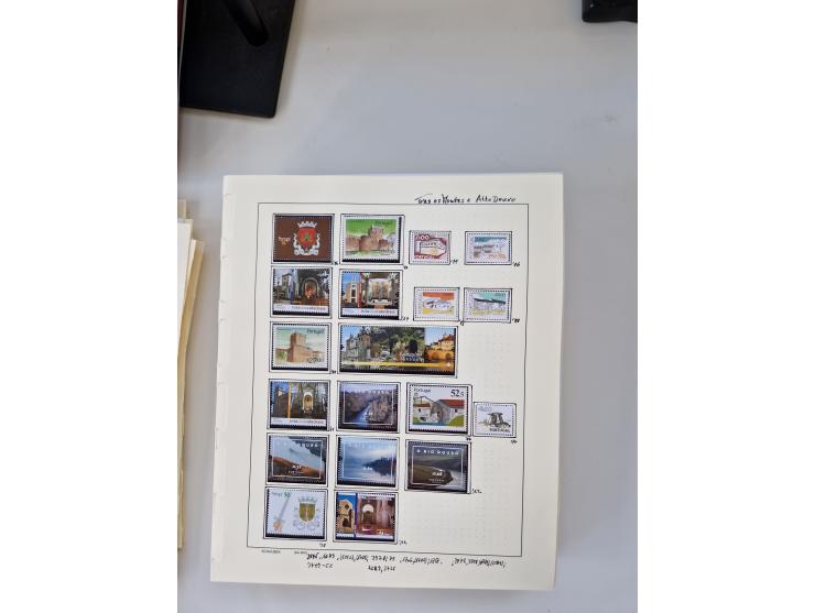 Portugal and Azores/Madeira: 1924/2021, unused and mint never hinged collection including souvenir sheets and booklets on the