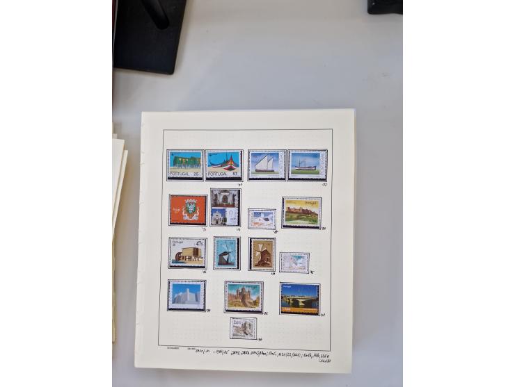 Portugal and Azores/Madeira: 1924/2021, unused and mint never hinged collection including souvenir sheets and booklets on the