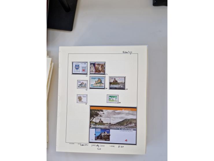 Portugal and Azores/Madeira: 1924/2021, unused and mint never hinged collection including souvenir sheets and booklets on the