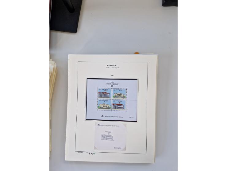 Portugal and Azores/Madeira: 1924/2021, unused and mint never hinged collection including souvenir sheets and booklets on the