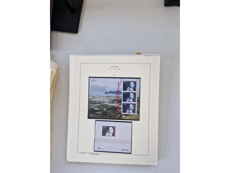 Portugal and Azores/Madeira: 1924/2021, unused and mint never hinged collection including souvenir sheets and booklets on the