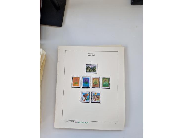 Portugal and Azores/Madeira: 1924/2021, unused and mint never hinged collection including souvenir sheets and booklets on the