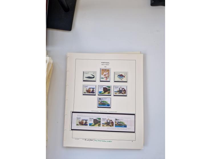 Portugal and Azores/Madeira: 1924/2021, unused and mint never hinged collection including souvenir sheets and booklets on the