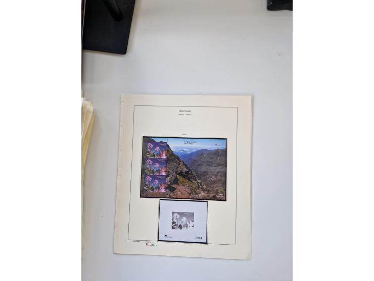 Portugal and Azores/Madeira: 1924/2021, unused and mint never hinged collection including souvenir sheets and booklets on the