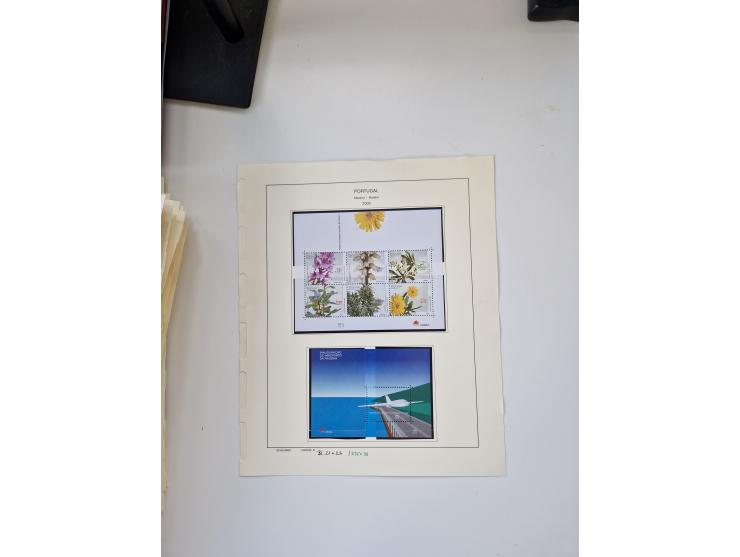 Portugal and Azores/Madeira: 1924/2021, unused and mint never hinged collection including souvenir sheets and booklets on the