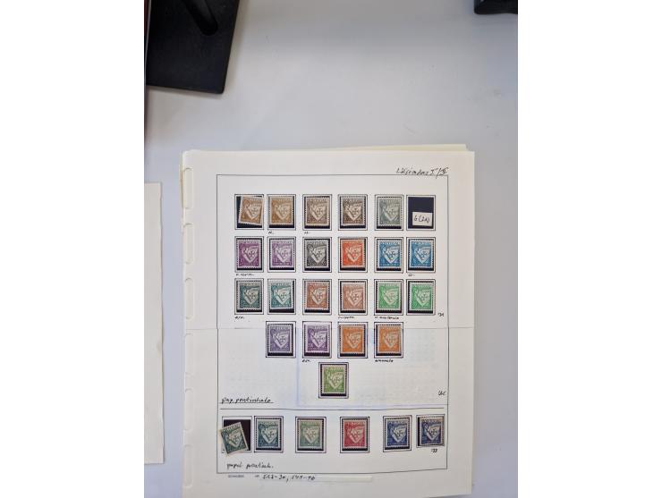 Portugal and Azores/Madeira: 1924/2021, unused and mint never hinged collection including souvenir sheets and booklets on the