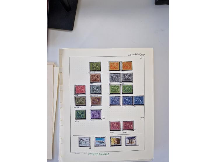 Portugal and Azores/Madeira: 1924/2021, unused and mint never hinged collection including souvenir sheets and booklets on the