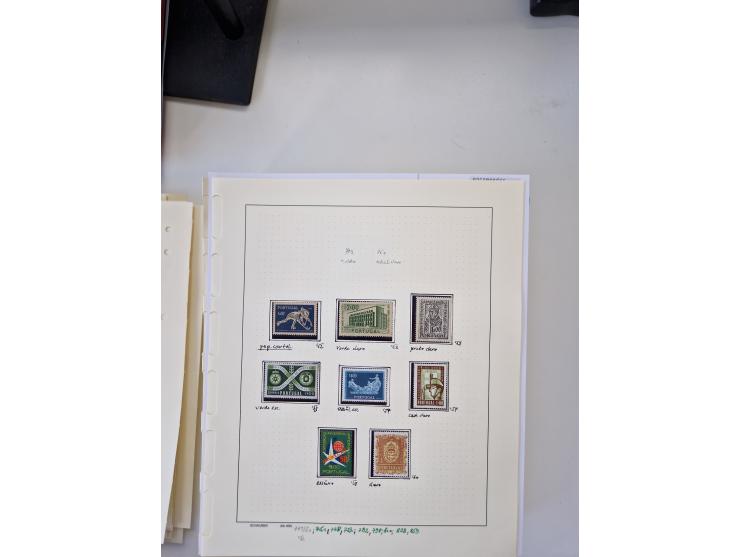 Portugal and Azores/Madeira: 1924/2021, unused and mint never hinged collection including souvenir sheets and booklets on the