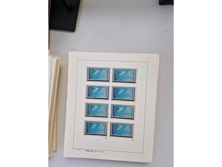 Portugal and Azores/Madeira: 1924/2021, unused and mint never hinged collection including souvenir sheets and booklets on the