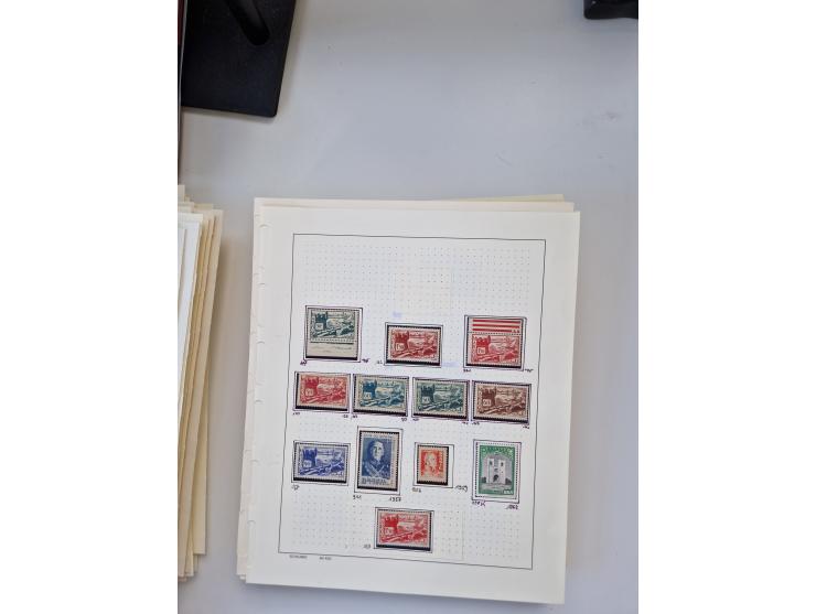 Portugal and Azores/Madeira: 1924/2021, unused and mint never hinged collection including souvenir sheets and booklets on the