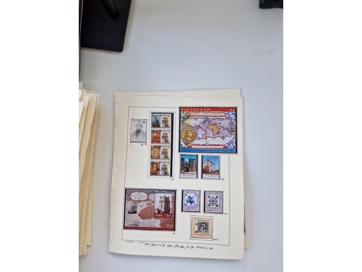 Portugal and Azores/Madeira: 1924/2021, unused and mint never hinged collection including souvenir sheets and booklets on the