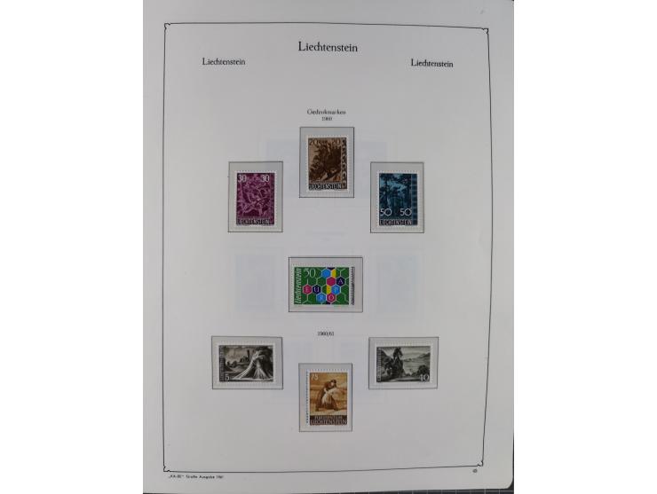 1912/2015, anfangs meist ungebrauchte/gestempelte, ab ca. 1964 postfrische, in den Hauptnummern komplette Sammlung inkl. Dien