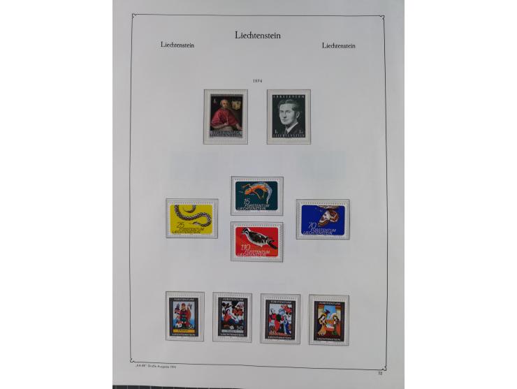 1912/2015, anfangs meist ungebrauchte/gestempelte, ab ca. 1964 postfrische, in den Hauptnummern komplette Sammlung inkl. Dien