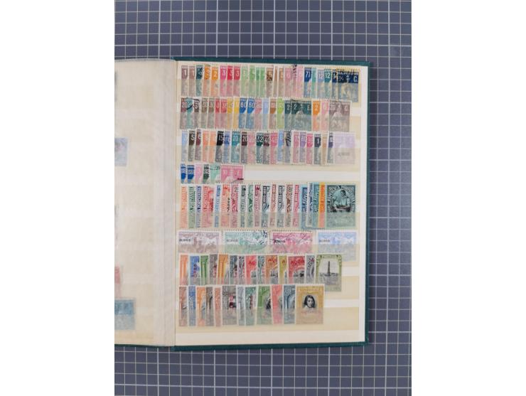 1853-1910, Collection unused and used from Mi.1-4, in typically varied, overall clean condition, very concentrated in a small