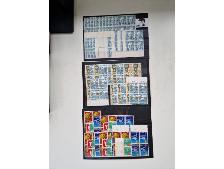 1850/1975 (ca.), meist gestempelter Dublettenbestand sowie einige Briefe, mit Schwerpunkt Pro Juventute und Pro Patria, mit e