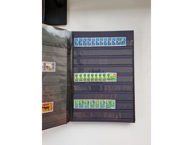 1850/1975 (ca.), meist gestempelter Dublettenbestand sowie einige Briefe, mit Schwerpunkt Pro Juventute und Pro Patria, mit e