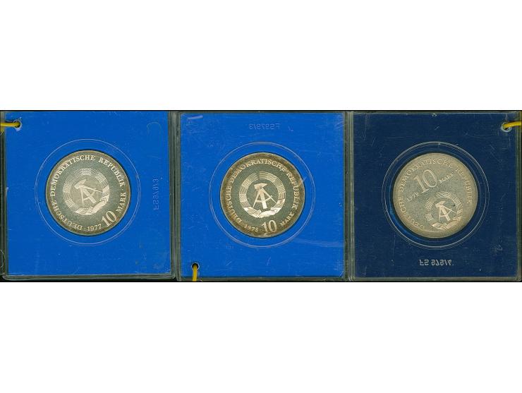 DDR: 10 Mark 1977 Otto von Guericke, 1978 Justus von Liebig, sowie 1979 Ludwig Feuerbach, je original verplombt, PP&nbsp;
