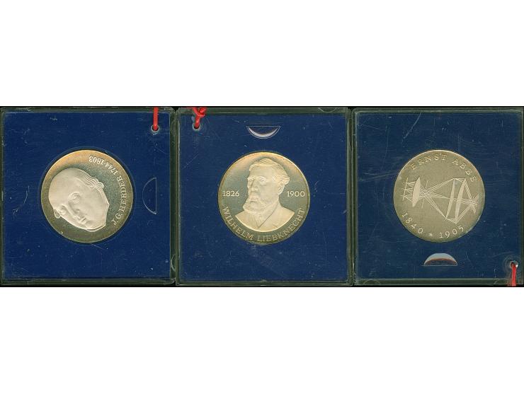 DDR: 20 Mark, 1976 Wilhelm Liebknecht, 1978 J. G. Herder, beide in PP, sowie 1980 Ernst Abbe, Stempelglanz, je original verpl