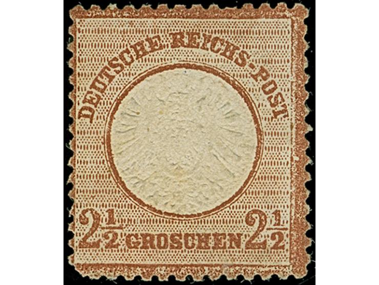2½ Gr. braun in heller Nuance, farbfrisch und erkennbar geprägt, ungebraucht mit Neugummi und zwei verkürzten Zähnen. Trotz d