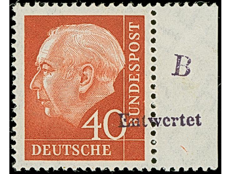 1960, Heuss II 40 Pfg. Probedruck in Bräunlichrot auf fluoreszierendem Papier, Randstück mit Handstempel “Entwertet” und “B”,