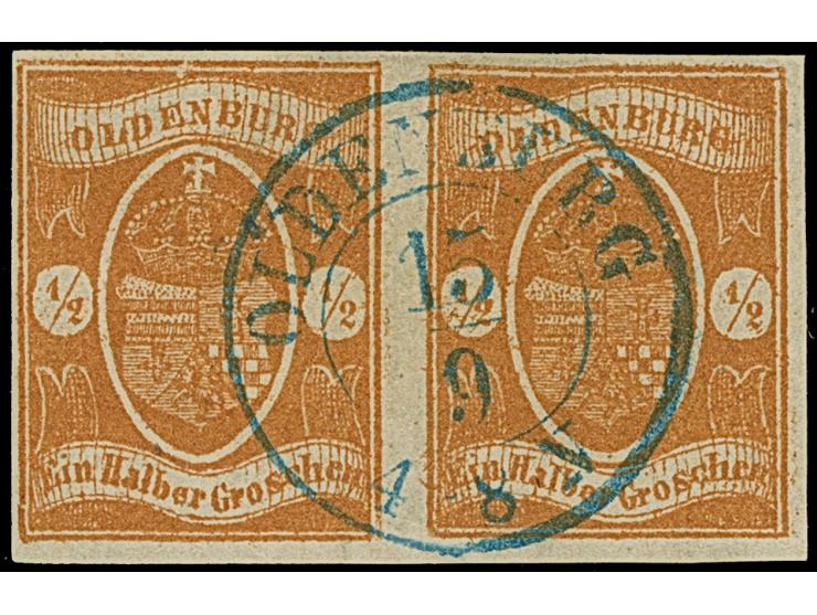 ½ Gr. braunorange im waagerechten Paar, linke Marke mit kleiner Druck-Besonderheit “ausgebliebener Druck oberhalb des E von O