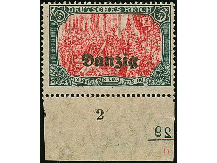 1920, Germania 5 M., Unterrandstück mit Plattennummer, durch Bogenumschlag zwischen dem Druck- und Zähnungsvorgang ist der Kl