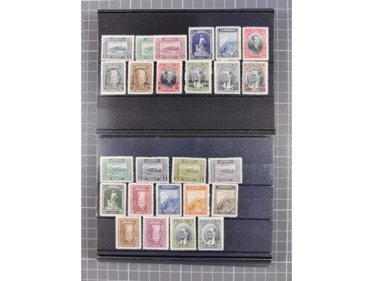 1900/80, Collection unused including newspaper set 1909, Star and Crescent 1922/23, Red Crescent issues with perforation erro