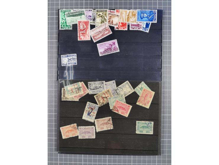 1900/80, Collection used including good part Turkey in Asia, different overprint Types, bisects, newspaper sets, Star and Cre