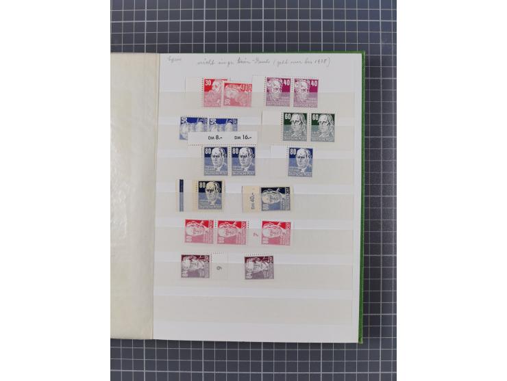 1945/53 (ca.), postfrische, ungebrauchte und gestempelte Partie in 3 Steckbüchern, dabei u.a. einige Poschta, Bl. 2(4), Bl. 4