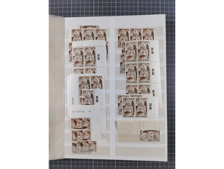 1945/49, postfrische, ungebrauchte und gestempelte Partie in 3 Steckbüchern, dabei u.a. 3 Rotkreuz-Blocks mit Fotoattesten We