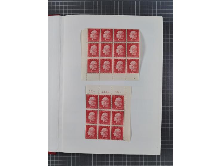 1948/65 (ca.), postfrische, wenig ungebrauchte und gestempelte reichhaltige Partie in vier Steckbüchern, dabei mehrere Postho