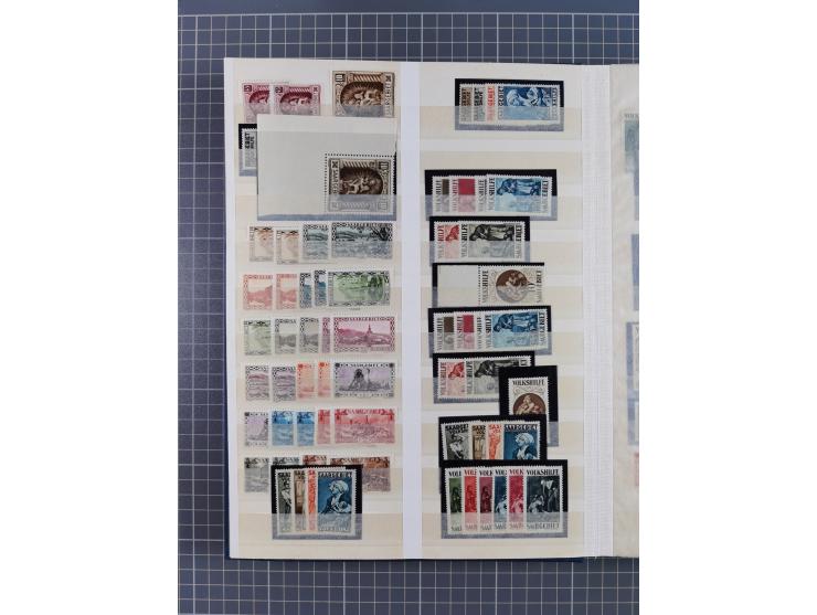 1920/59, postfrische, ungebrauchte und gestempelte interessante Partie in 2 Steckbüchern, dabei diverse Sätze Mi. 1-17, 30 (4