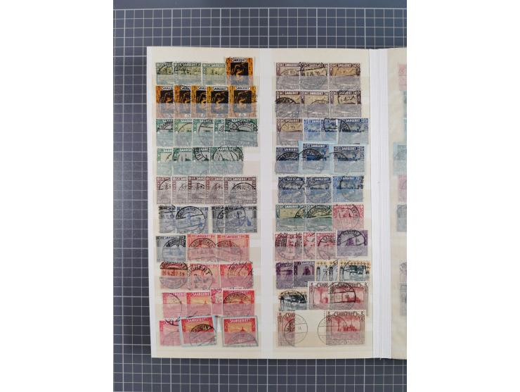 1920/59, postfrische, ungebrauchte und gestempelte interessante Partie in 2 Steckbüchern, dabei diverse Sätze Mi. 1-17, 30 (4