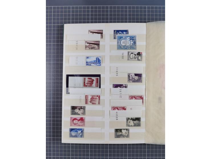 1920/59, postfrische, ungebrauchte und gestempelte interessante Partie in 2 Steckbüchern, dabei diverse Sätze Mi. 1-17, 30 (4