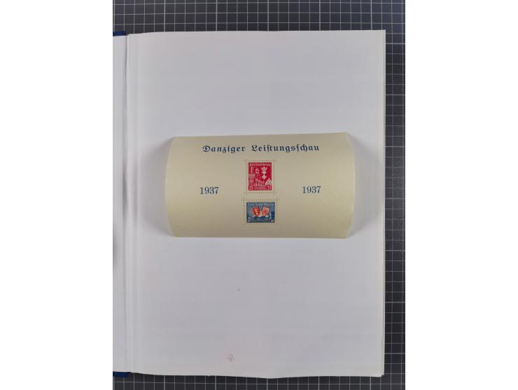 1920/39, ungebrauchte, teils postfrische, und gestempelte Partie im Steckbuch, sehr reichhaltig mit Kleinem und Großem Innend