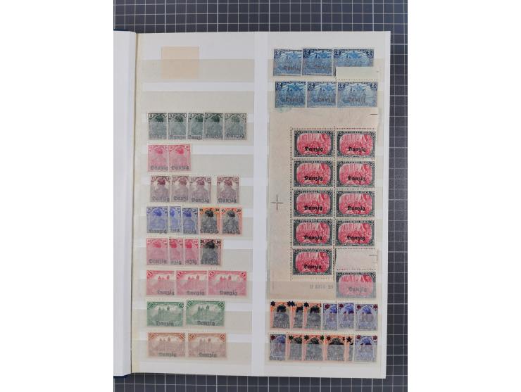 1920/39, ungebrauchte, teils postfrische, und gestempelte Partie im Steckbuch, sehr reichhaltig mit Kleinem und Großem Innend