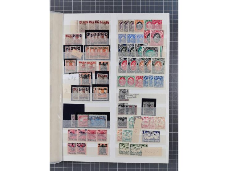 1920/39, ungebrauchte, teils postfrische, und gestempelte Partie im Steckbuch, sehr reichhaltig mit Kleinem und Großem Innend