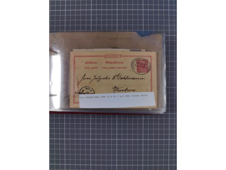 1891/1925, Sammlung “DASP BREMEN-NEW YORK I.-X.” mit ca. 50 Briefen, Karten und GSK, dabei zwei Postkarten mit L1 “Missent to