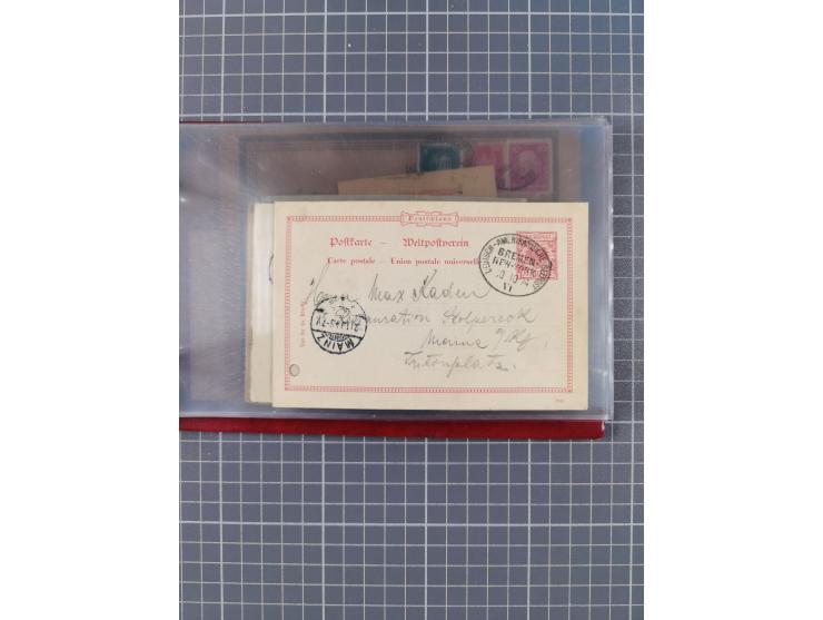 1891/1925, Sammlung “DASP BREMEN-NEW YORK I.-X.” mit ca. 50 Briefen, Karten und GSK, dabei zwei Postkarten mit L1 “Missent to