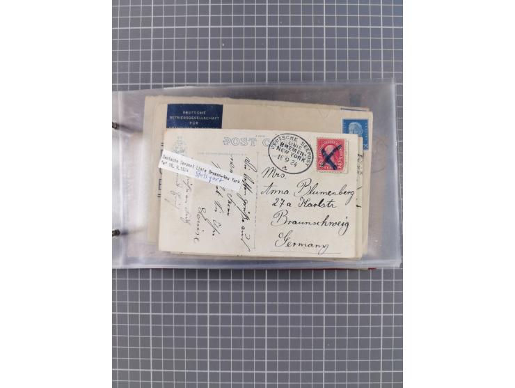 1906/33, Sammlung “DSP LINIE BREMEN-NEW YORK a-h” mit ca. 60 Briefen, Karten und GSK, dabei u.a. Ozean-Briefumschlag 1932 und