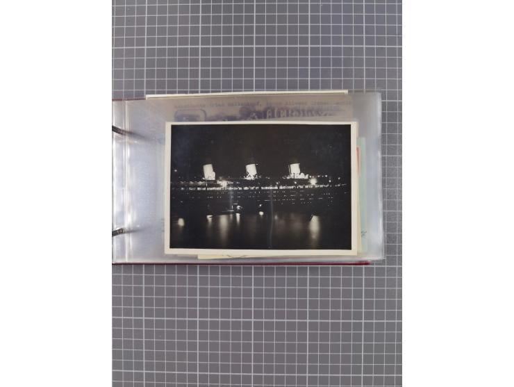 1925/35, kleine Sammlung Flaggenstempel “DSP HAMBURG-SÜDAMERIKA” mit ca. 90 Briefen, Karten und GSK, dabei u.a. zwei R-Briefe