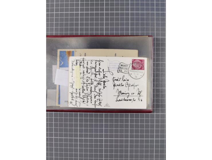 1925/35, kleine Sammlung Flaggenstempel “DSP HAMBURG-SÜDAMERIKA” mit ca. 90 Briefen, Karten und GSK, dabei u.a. zwei R-Briefe