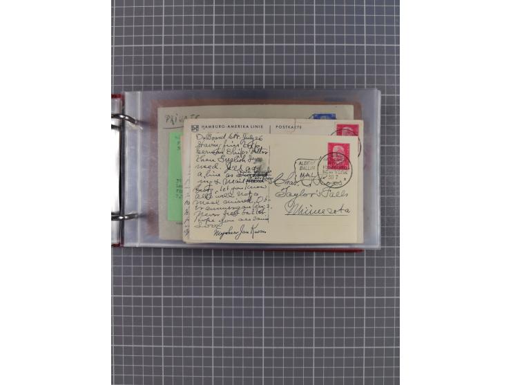1914/37, Sammlung Flaggenstempel “DASP HAMBURG-NEW YORK” mit 50 Briefen, Karten und GSK, dabei drei R-Briefe und frühe Flagge