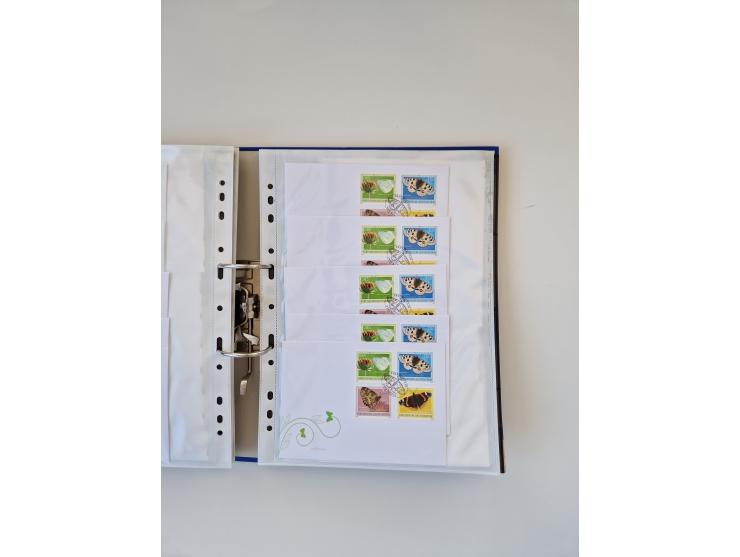 2000/15, postfrische und gestempelte, in den Hauptnummern je überkomplette Sammlung, dabei Marken je einzeln und in Viererblo