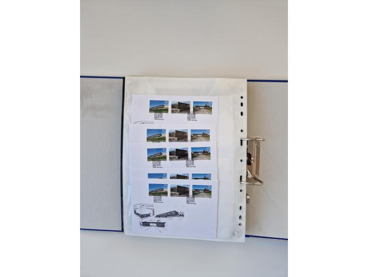 2000/15, postfrische und gestempelte, in den Hauptnummern je überkomplette Sammlung, dabei Marken je einzeln und in Viererblo