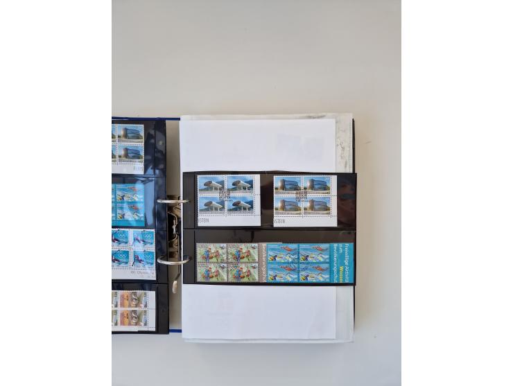 2000/15, postfrische und gestempelte, in den Hauptnummern je überkomplette Sammlung, dabei Marken je einzeln und in Viererblo