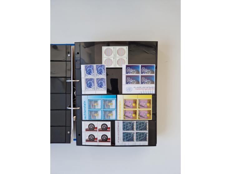 2000/15, postfrische und gestempelte, in den Hauptnummern je überkomplette Sammlung, dabei Marken je einzeln und in Viererblo